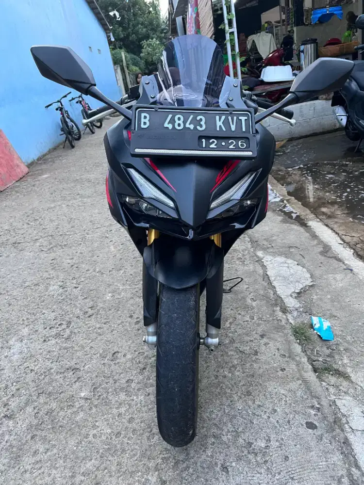 Jual cepat Honda CBR 150 new