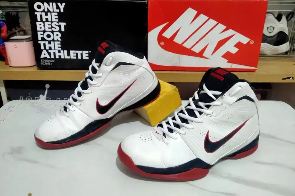 Sepatu Basket Nike Air quick Vintage