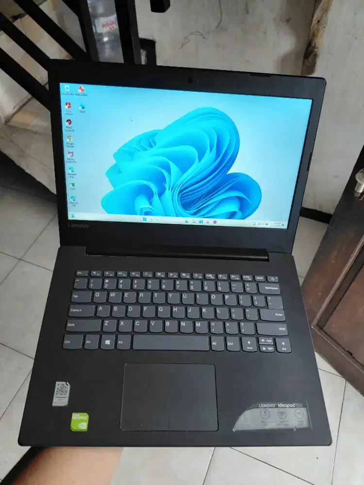 Lenovo ip320 i5 Gen7 DobelVga ddr5 Ram8 ssd256Gb