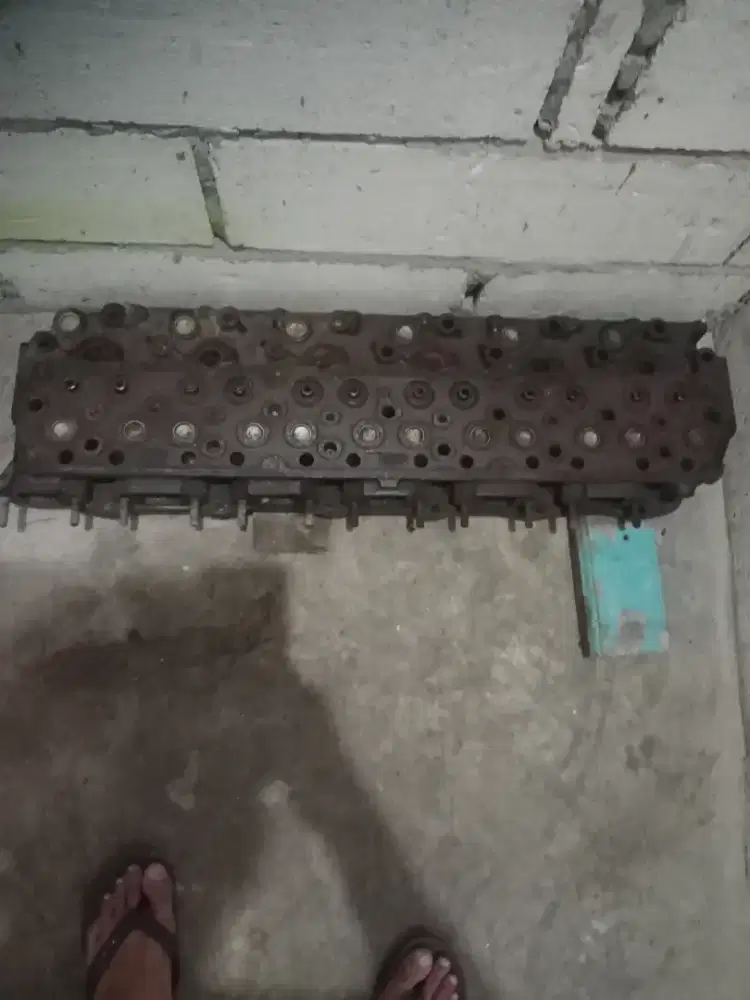 Slinder head Mitsubishi 6D 14