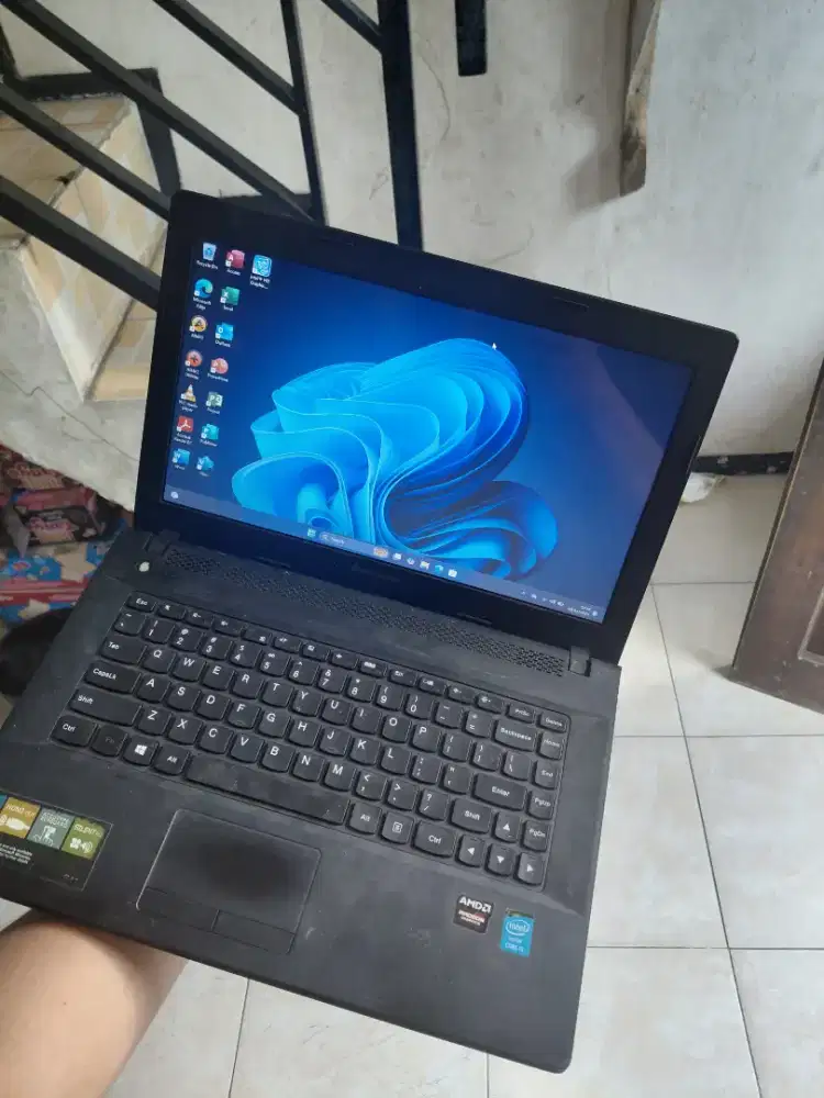 Lenovo G410 i5 4200M DobelVga Ssd128Gb Gaming Render