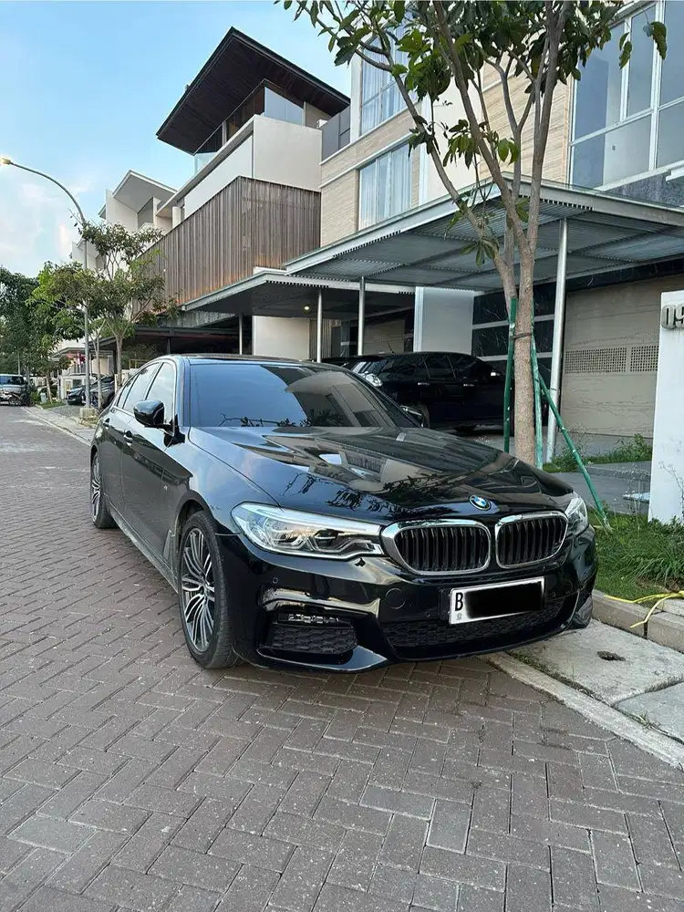 BMW 530i Msport 2019 Black Hitam 2020 BMW Bekas 2018 dijual Cepet Bu