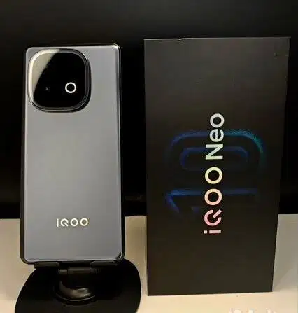 Iqoo neo 10 RAM 16/512 Onyx Black