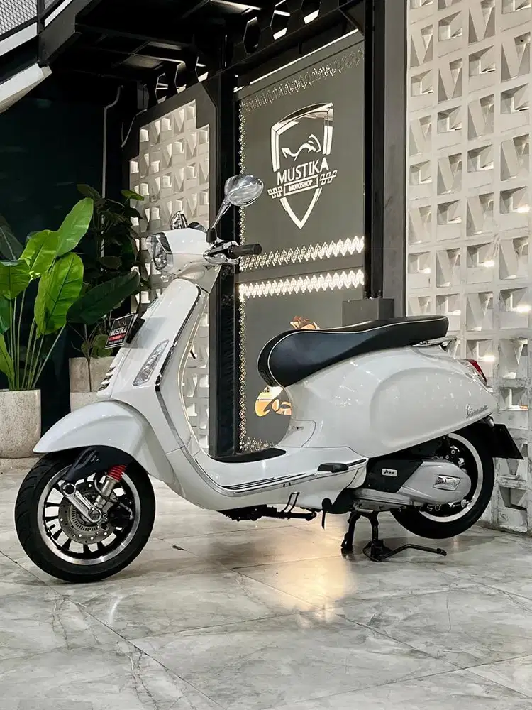 Istimewa!! Vespa Sprint 150 ABS th 2021 - Ayu Mustika