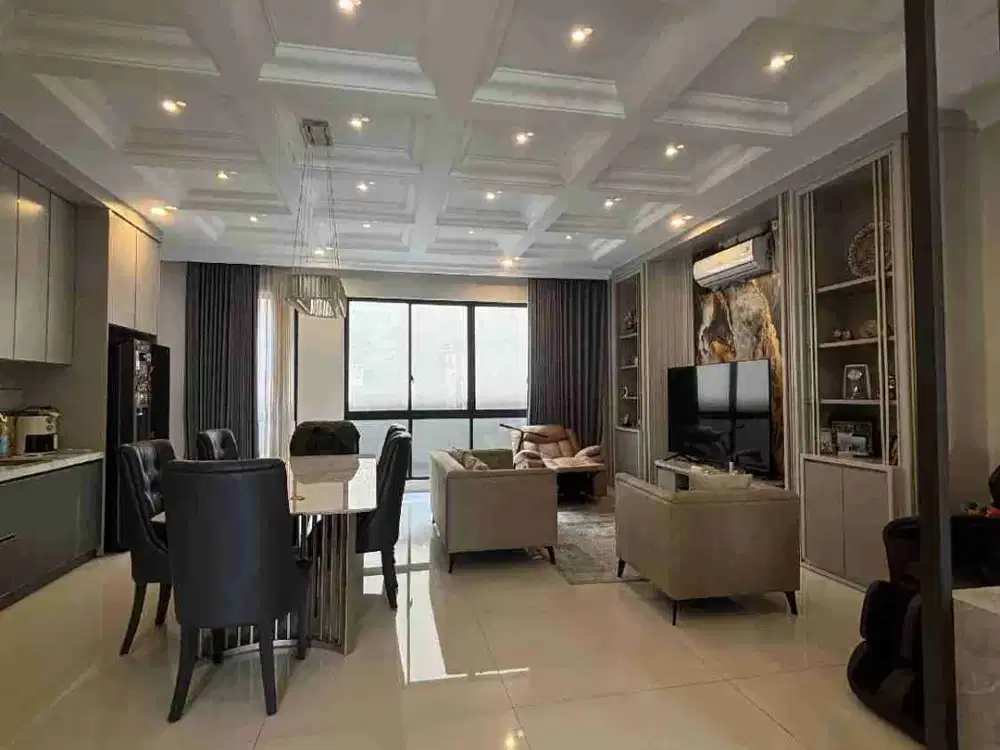 FULL FURNISH RUMAH PAKUWON INDAH 3 LANTAI DIJUAL