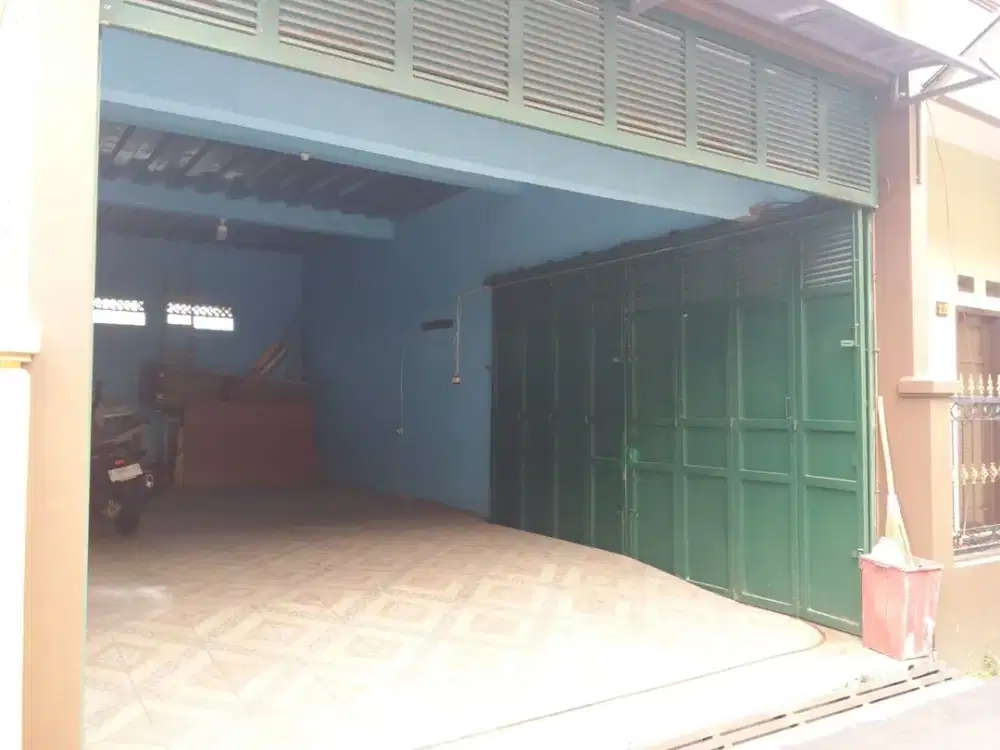 Jual/Sewa Rumah 2 Lantai di Antapani Kota Bandung