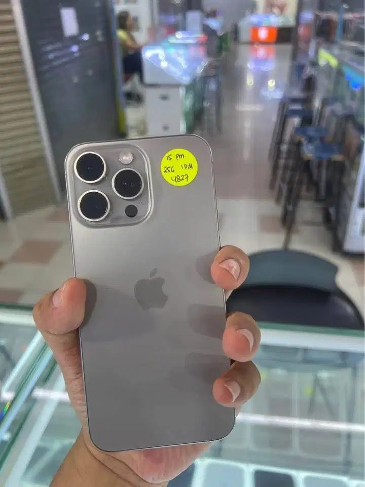 Iphone 15 Promax 256 GB IBOX (Natural Titanium) Mulus Jossjis