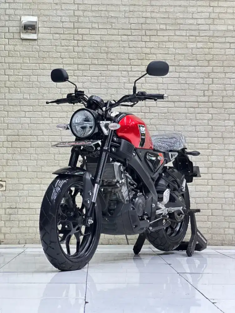 ODO 4RB‼️ Yamaha XSR 155 2023 Retro Red Favorit - Dava Mustika