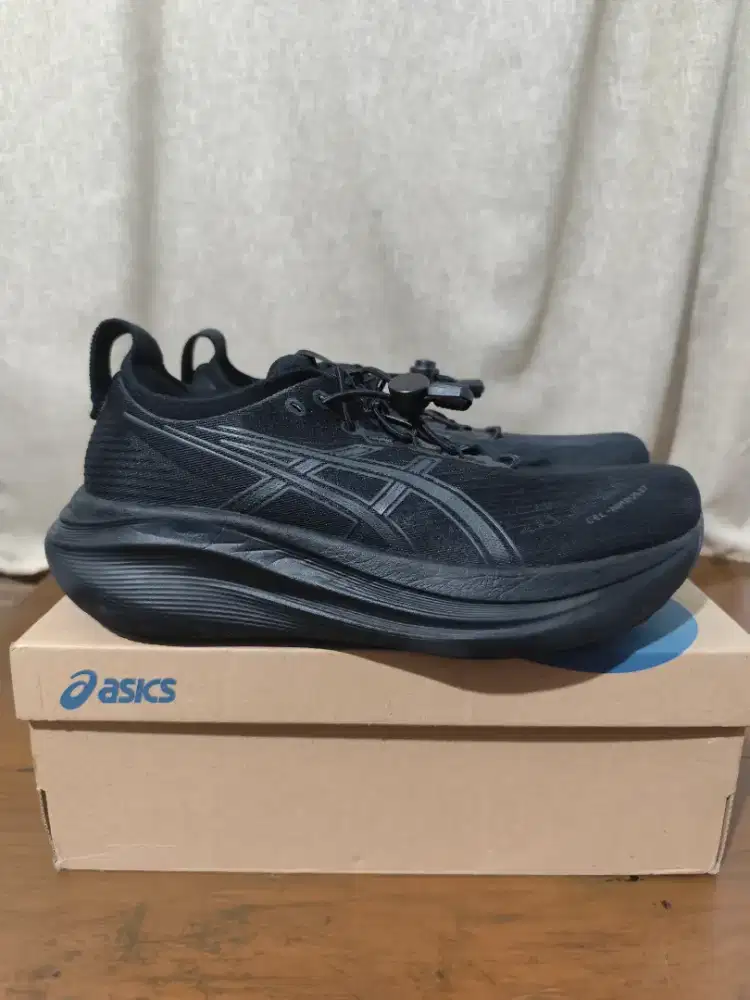 Asics Gel Nimbus 27 All Black Mulus