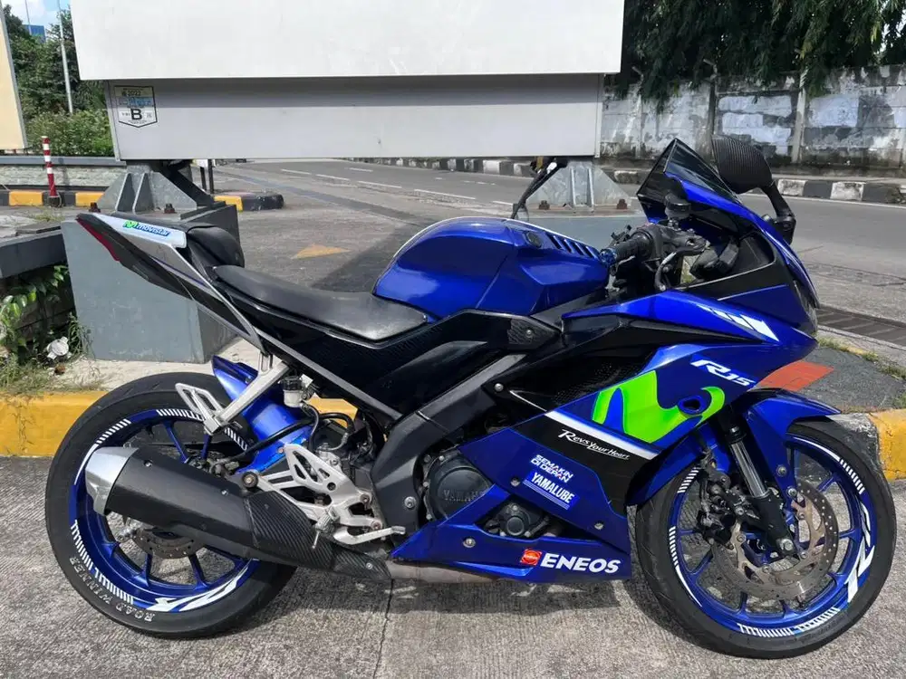 Yamaha R15 V3 Biru