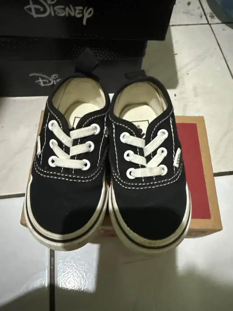 Sepatu anak vans (original)