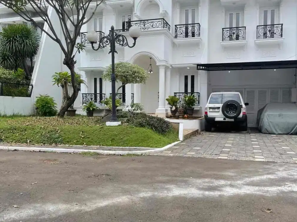 dijual rumah mewah Lebak Bulus dekat MRT harga murah