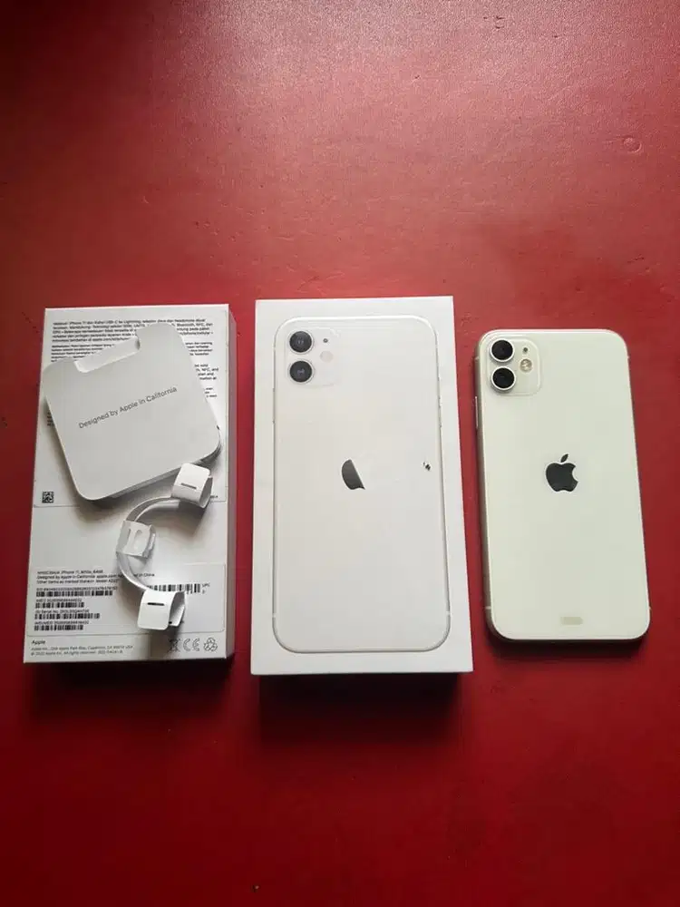 Iphone 11 64gb ibox putih mulus