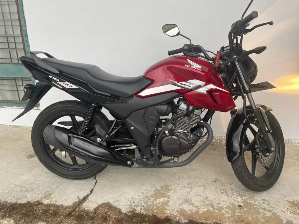 CB 150 VERZA tahun 2021 KM rendah