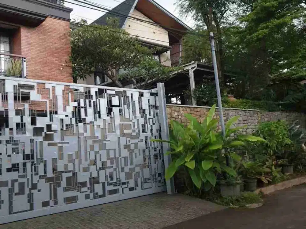 Rumah Cantik Hoek 3 Lantai Di Perumahan Tni Au Waringin Permai Cipinang Melayu Jakarta Timur