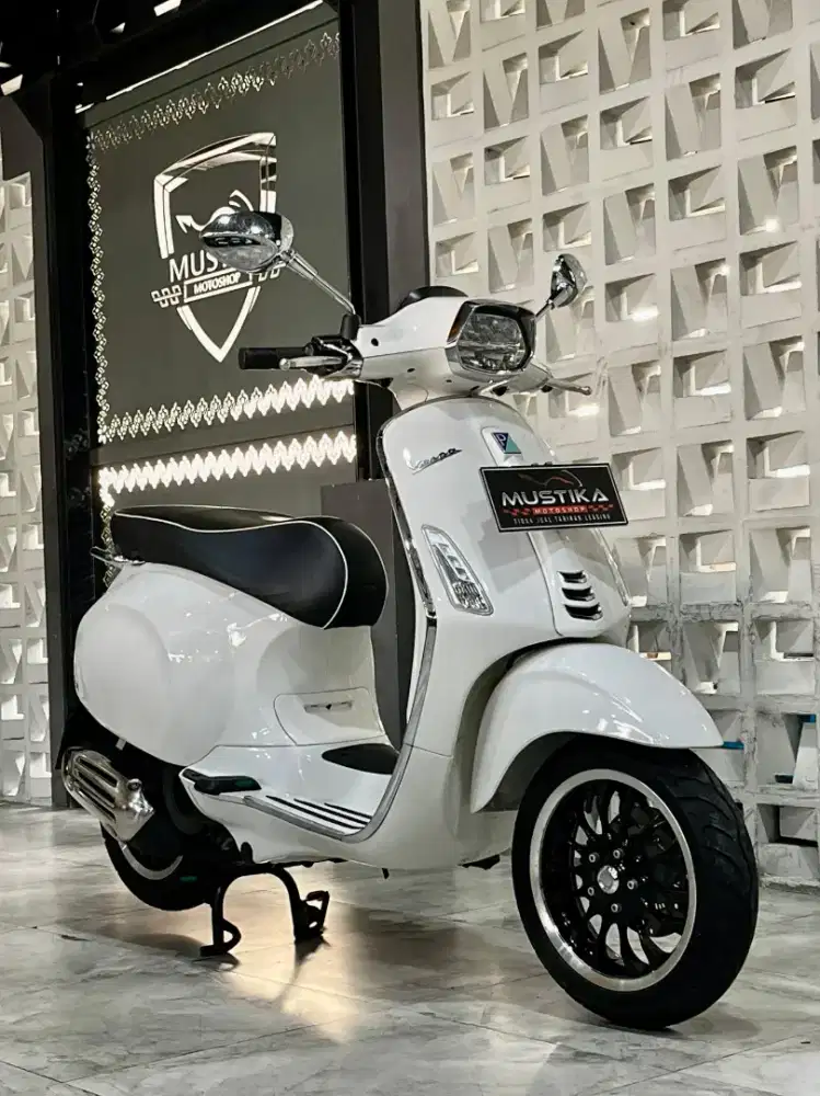 VESPA SPRINT 150 ABS 2021 - Chintia Mustika