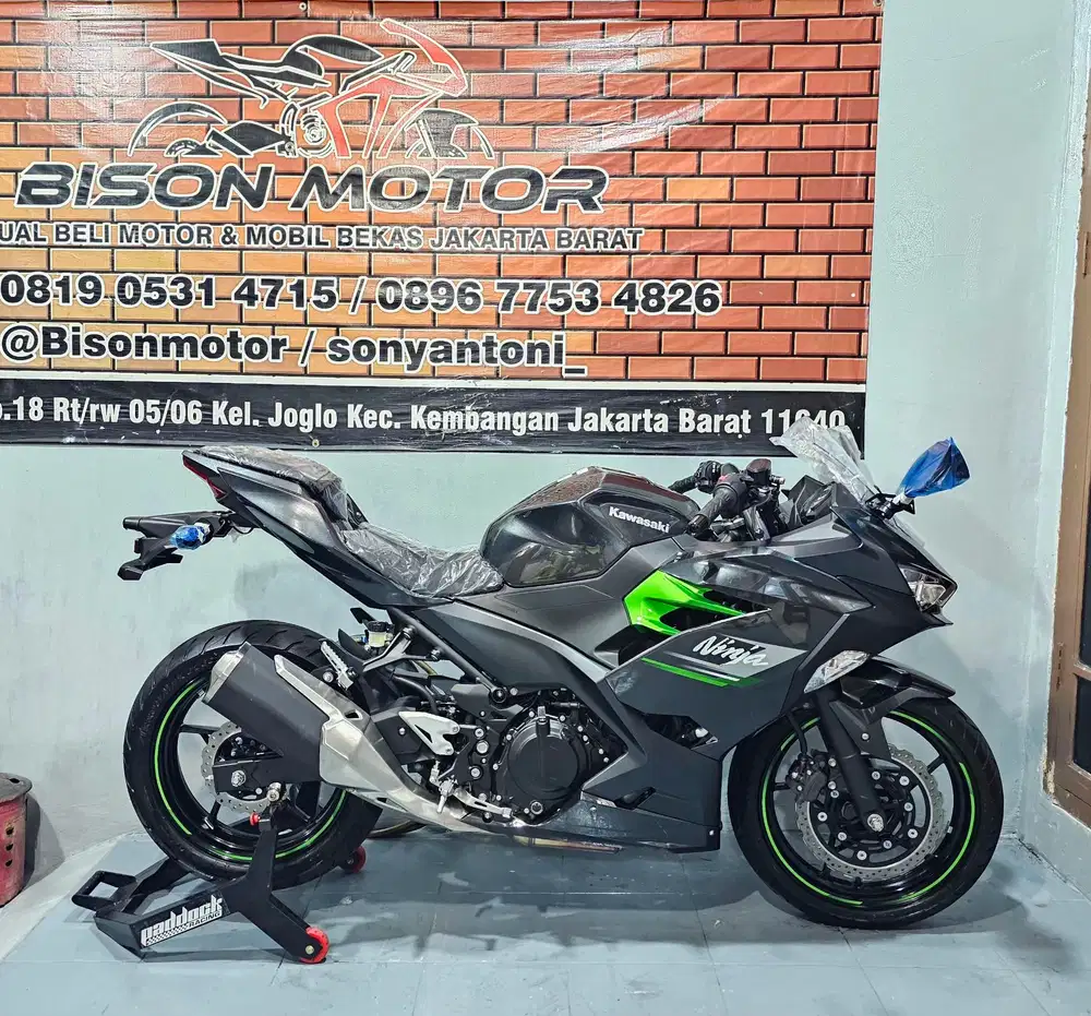 KM 64 ! KAWASAKI NINJA 250 FI 2 SYLINDER TAHUN 2025 / 2024 MEWAH ABU