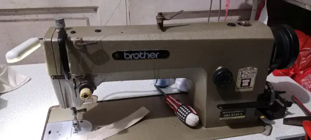 Mesin jahit brother siap geber barang mulus ori