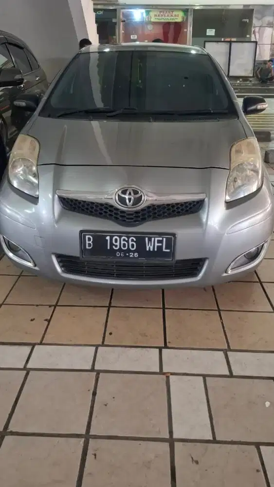 Toyota Yaris 2011 Bensin