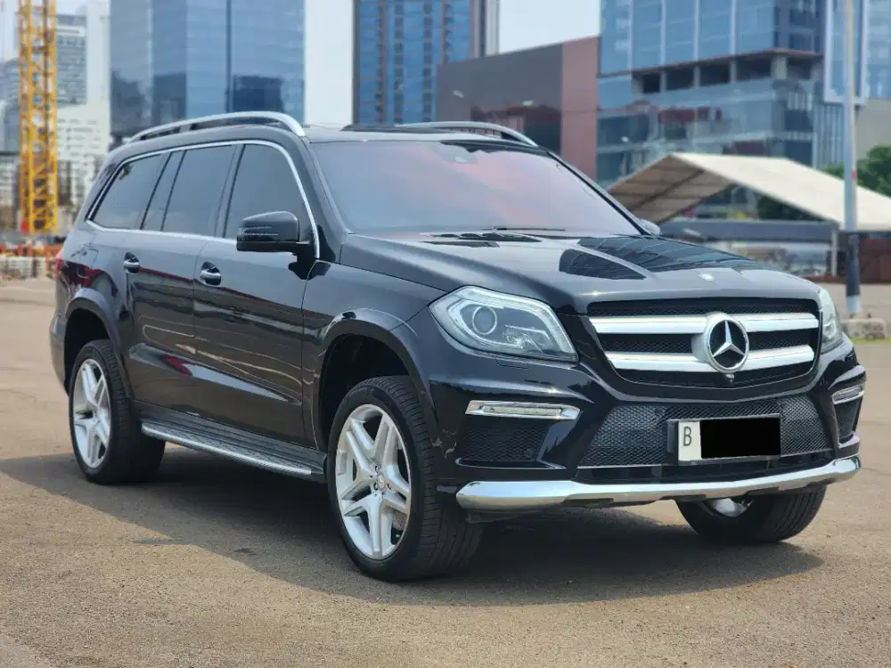 Mercedes Benz GL500 AT 2014