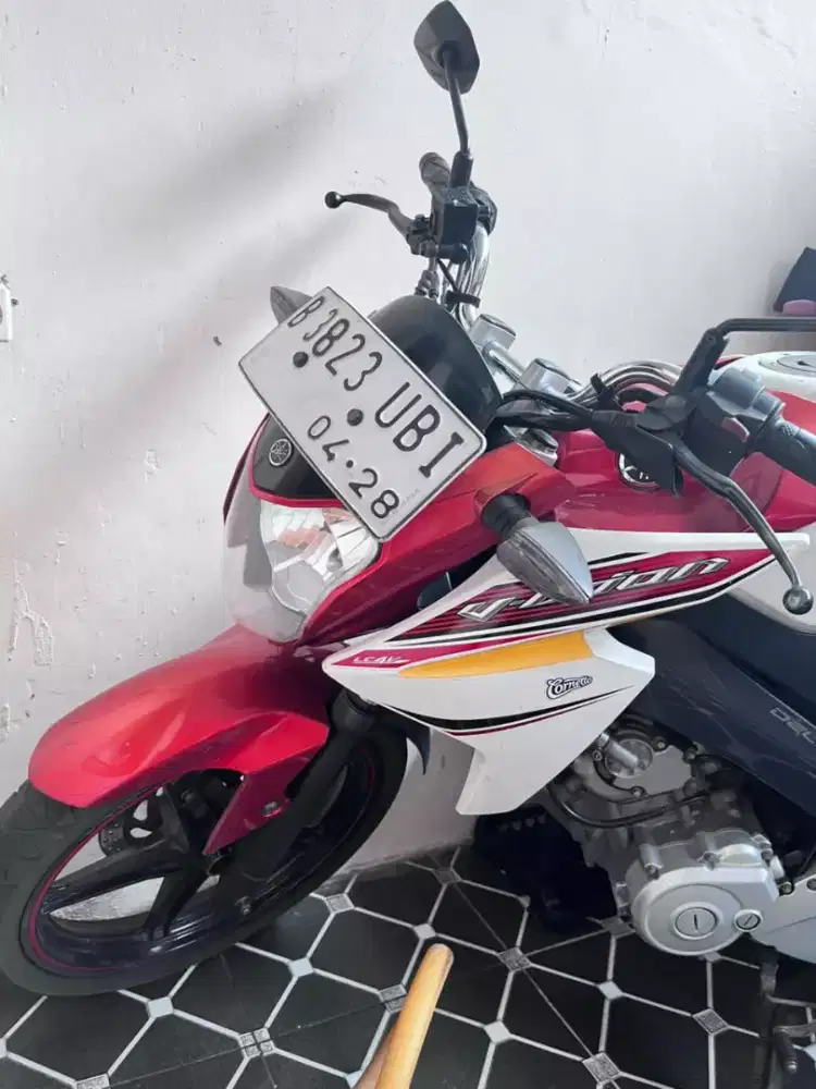 Dijual motor yamaha vixion tahun 2013 ss lengkap