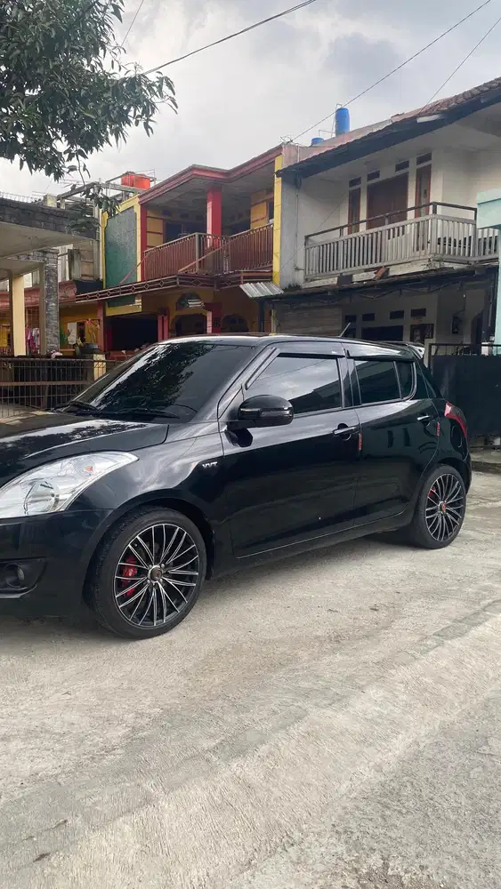 Suzuki Swift 2013 Bensin