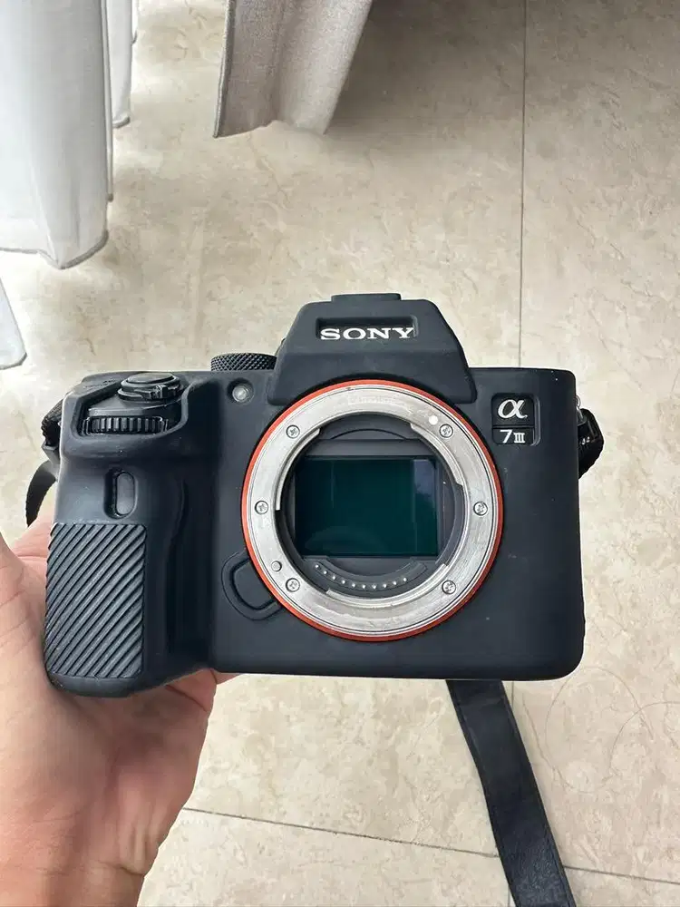 Sony a7 mark iii body only - Kamera SLR -