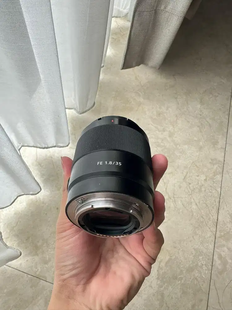 Lensa Sony FE 35mm f1.8 terawat