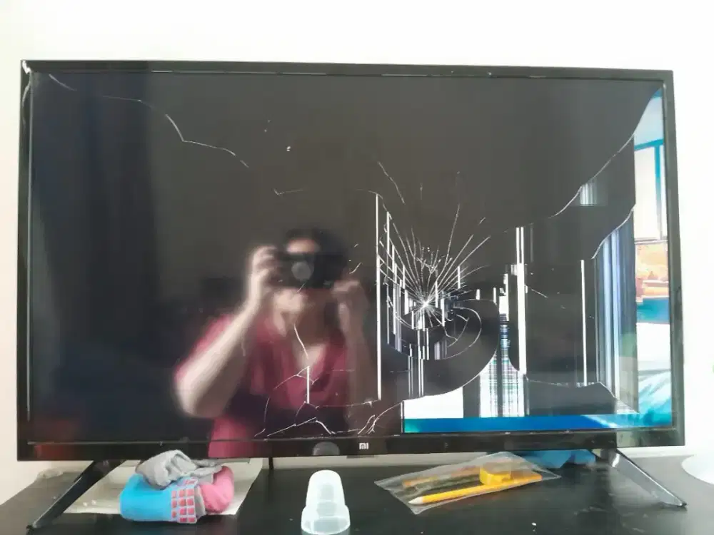 Dijual APA ADANYA Xiaomi TV 32 inch LAMA
