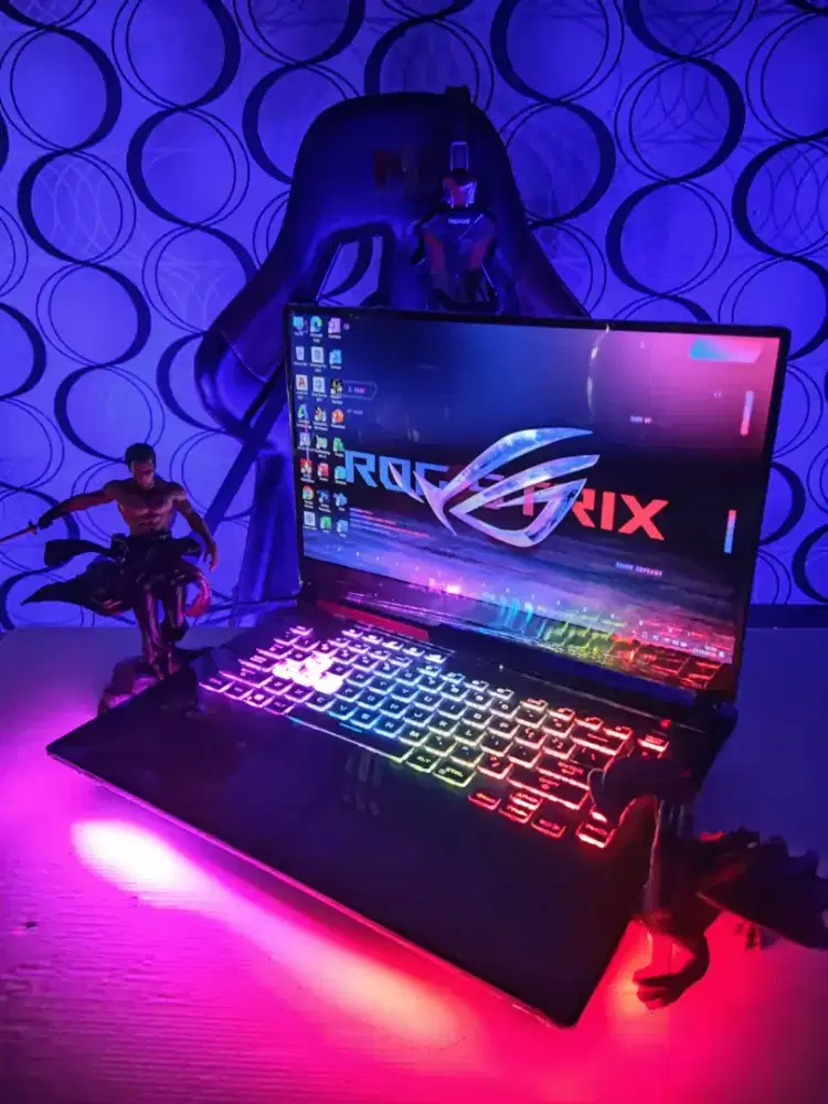 ASUS ROG CYBERPUNK G513QC-331 STRIX Premium Edition