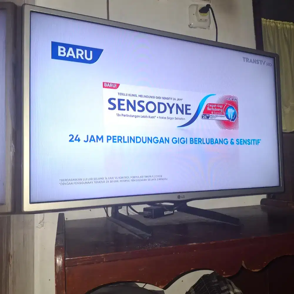 Tv Led 32 LG Digital & remot, bingkai silver, gambar bersih