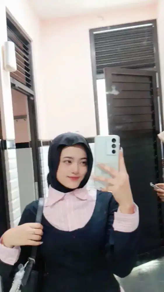 Cari kerja  8 jam ada liburnya