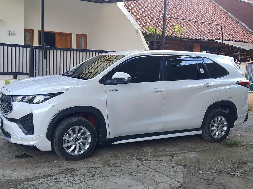 Toyota Kijang Innova zenix G hybrid modelista 2023 Bensin