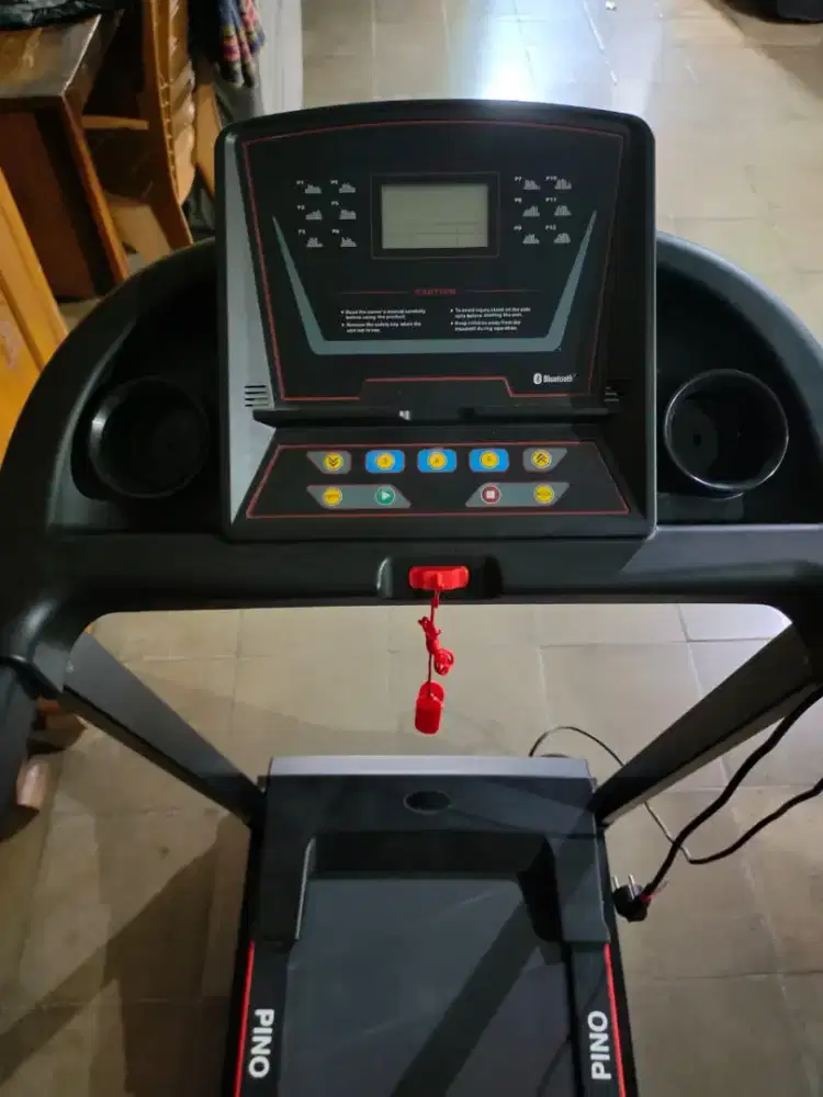 DIJUAL TREADMILL VOSGO PINO
