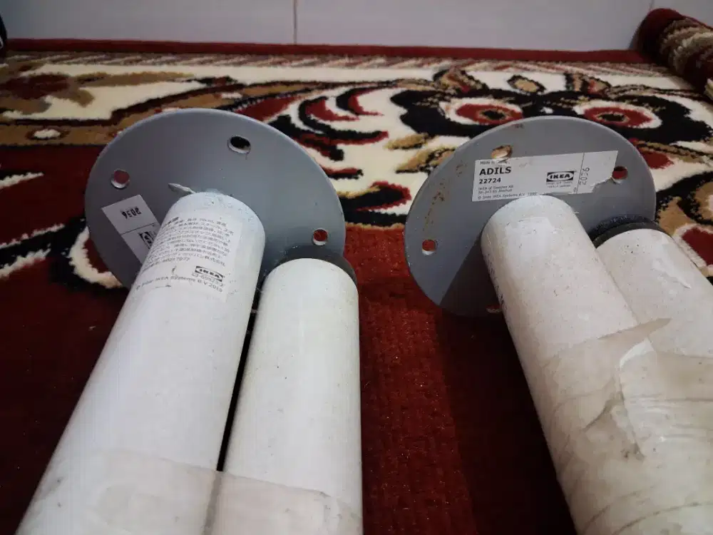 Kaki Meja IKEA ADILS Putih