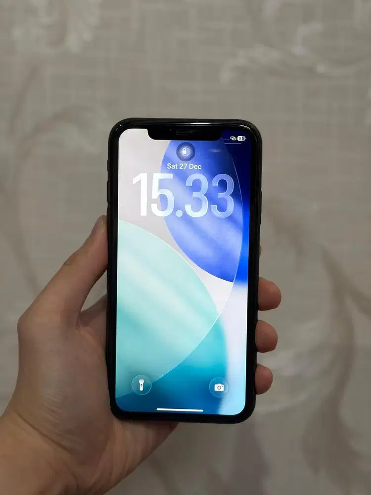 Iphone 11 BLACK 128 GB IBOX GARANSI RESMI MULUS