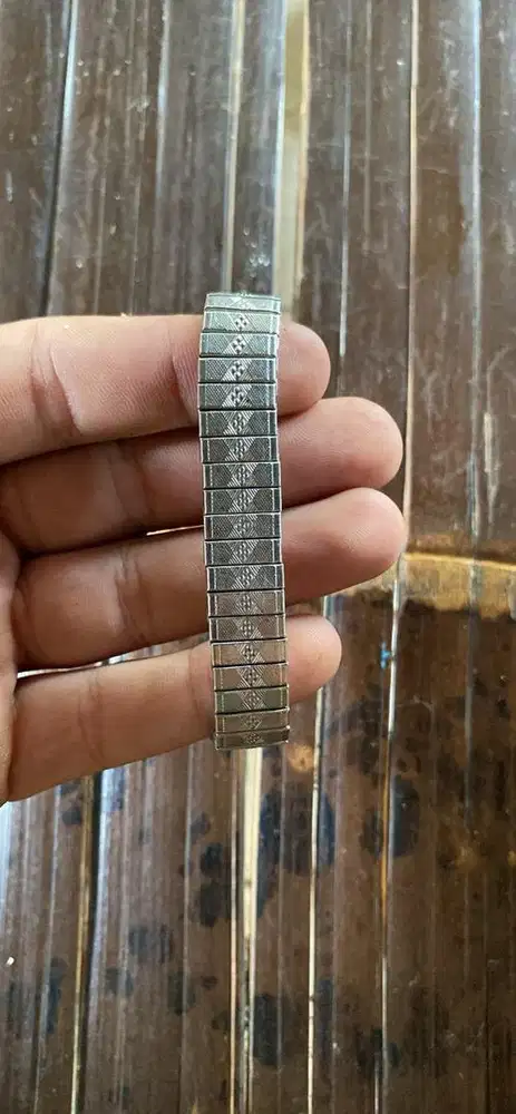 gelang elastis titanium