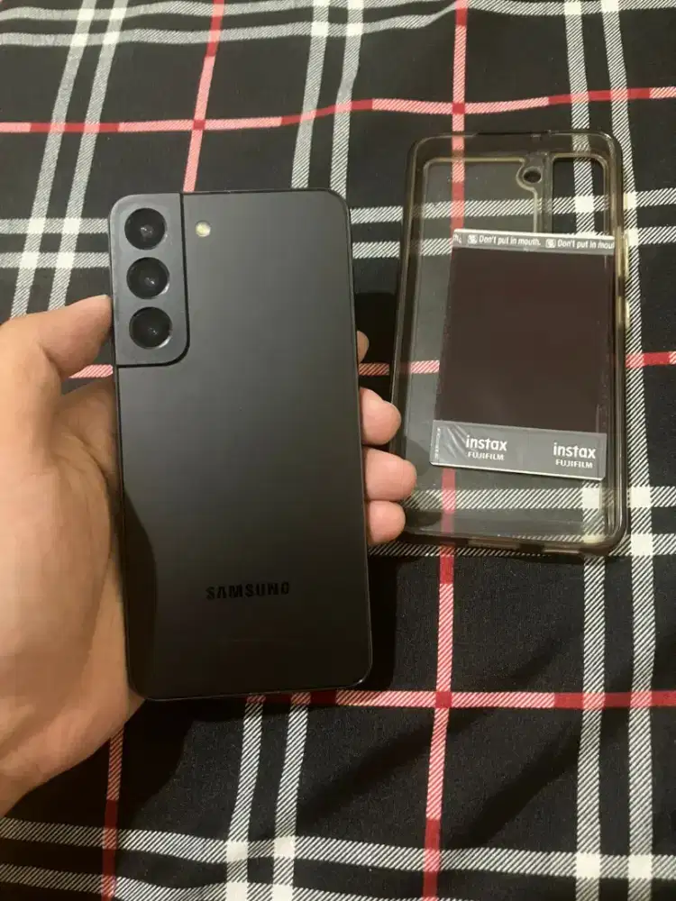Samsung S22 8/128GB