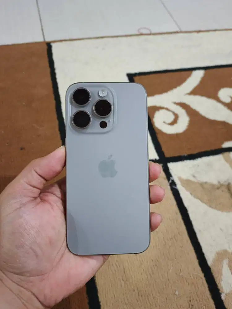 iPhone 15 Pro 128GB iBox