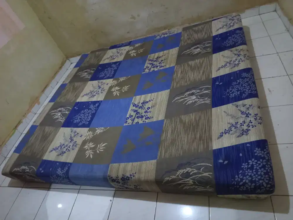 Kasur busa inoac ukuran PxLxT = 183x204x7