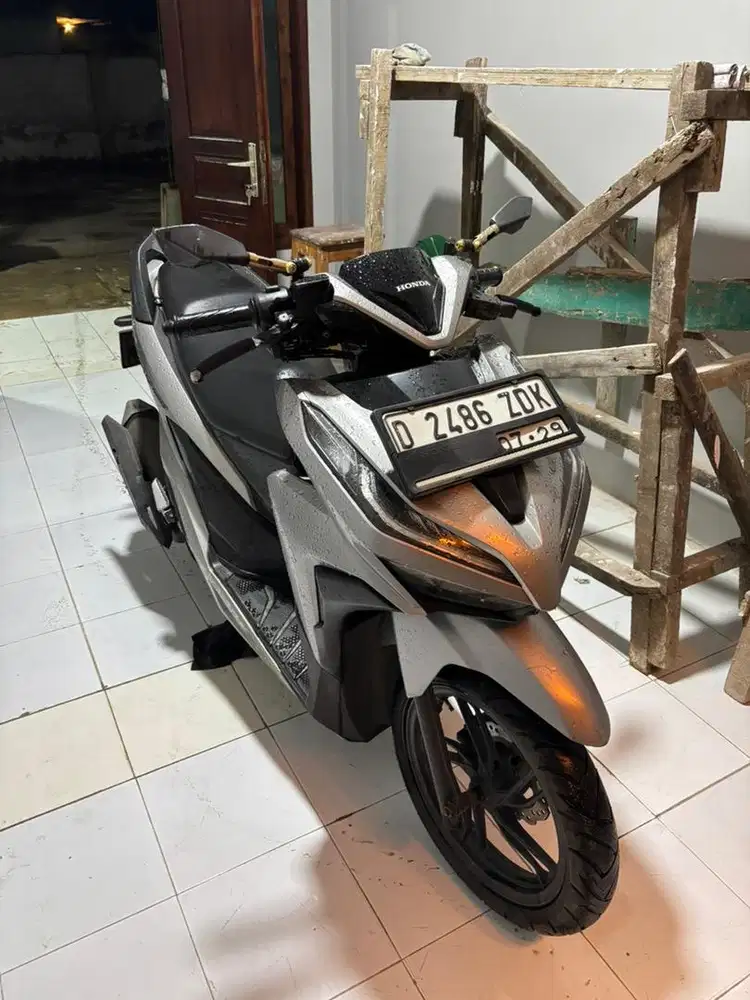 Honda Vario 150cc Silver