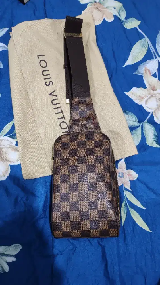 Tas Lois viton selempang