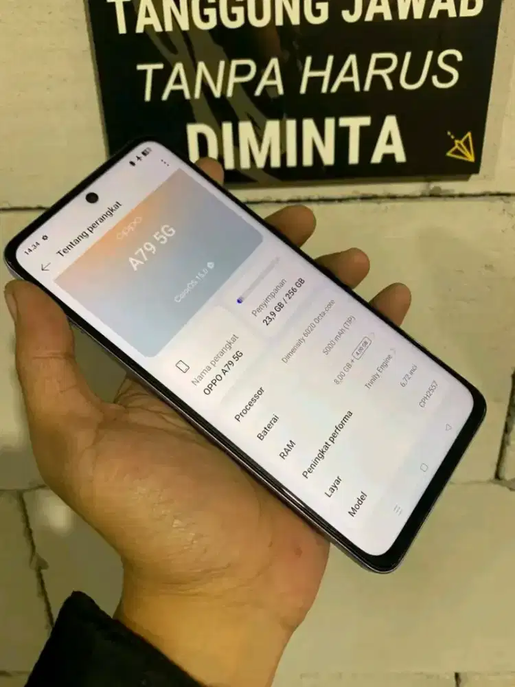 Oppo A79 5G 8+8/256gb