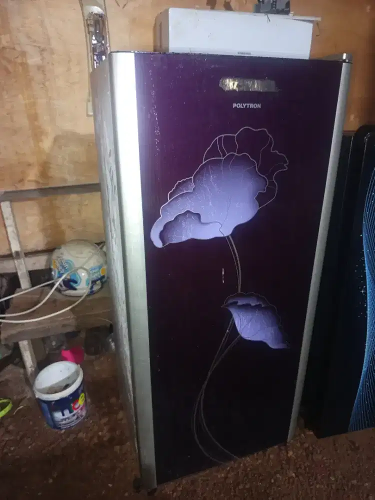 Di jual kulkas satu pintu ( no minus)