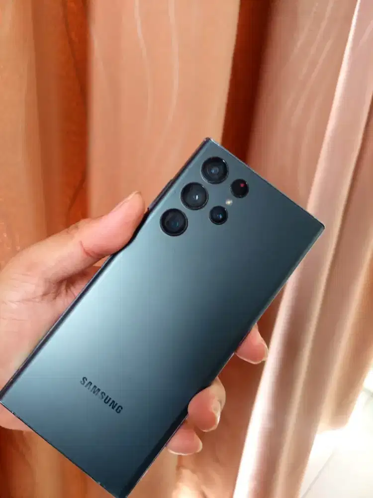 Samsung galaxy S22 ultra 12/512 sein