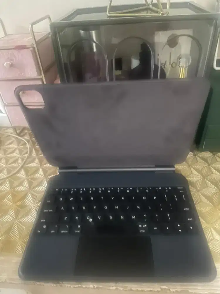 Jual magic keyboard ipad