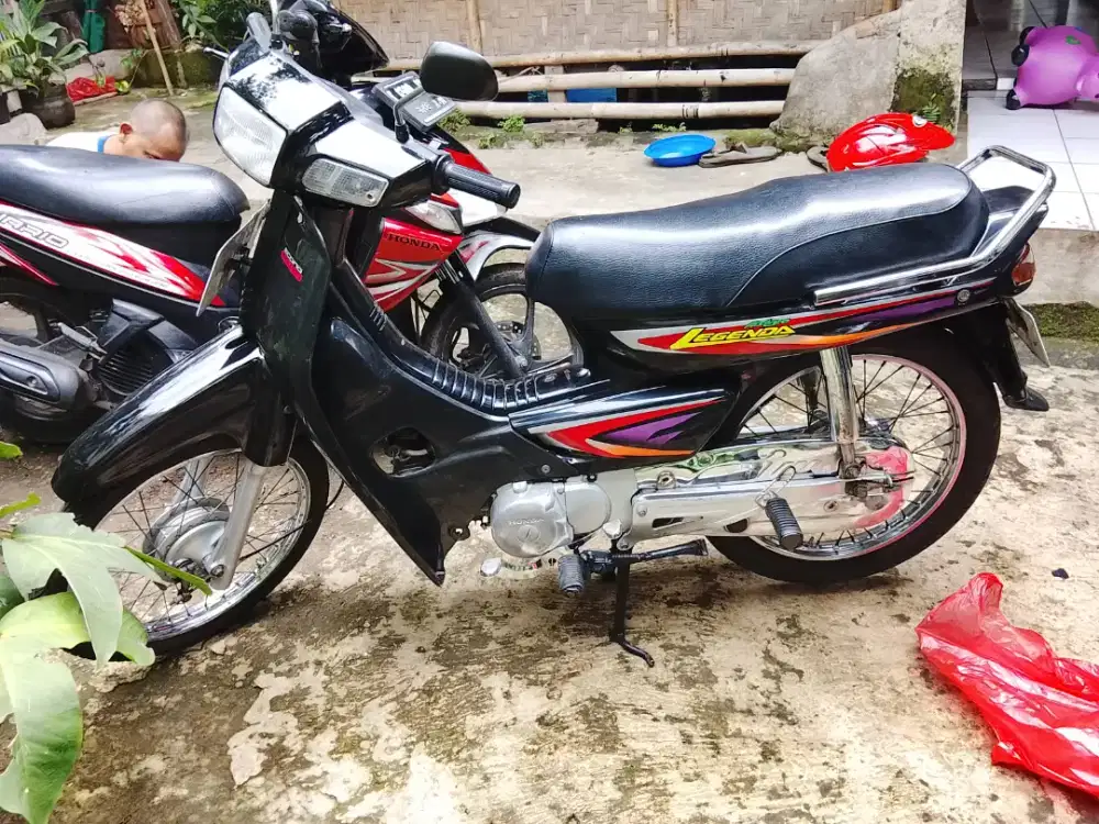 Honda Astrea Legenda 1 th 2002