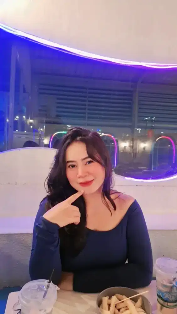 Butuh Pekerjaan Sekretaris / Finance / Freelance Shooting