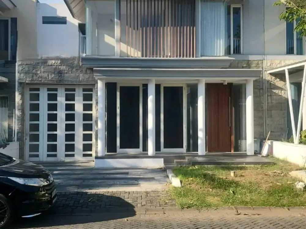 Dijual Rumah Greenlake Citraland 2LT Type Kaldera LT200m 3BR Dekat Pakuwon Mall Surabaya Barat