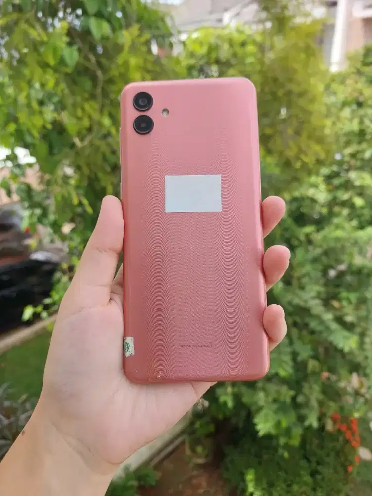 Samsung Galaxy A04 4/64 GB Ada Lecet di casing Batangan / HP Only